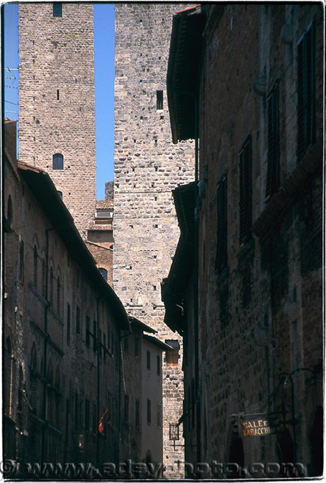 Adsy Bernart Fotograf Reisefotografie Italien Türme von St Gemignano Italien